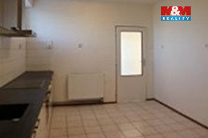 Prodej komerční nemovitosti, Libiš, 300 m2