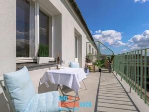 Pronájem bytu 1+kk, Praha - Holešovice, Umělecká, 37 m2