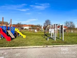 Prodej pozemku pro bydlení, Krakovany, 752 m2