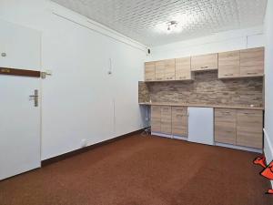 Pronájem kanceláře, Praha - Troja, 12 m2