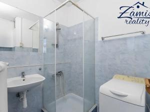 Prodej bytu 1+kk, Kladno, Dánská, 24 m2