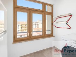 Pronájem bytu 5+kk, Praha - Vinohrady, Máchova, 166 m2