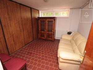 Pronájem rodinného domu, Praha - Suchdol, Havraní, 253 m2