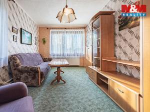 Prodej bytu 2+1, Průhonice, Školní, 53 m2