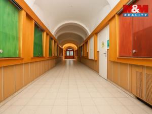 Prodej činžovního domu, Šumperk, nám. Míru, 1160 m2