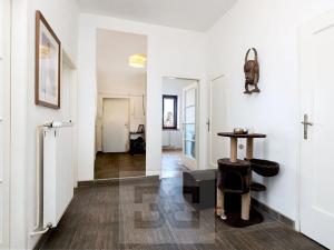 Prodej bytu 2+1, Říčany, nám. Československé armády, 72 m2