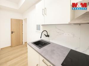 Prodej bytu 1+1, Praha - Nusle, 5. května, 36 m2