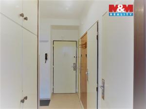 Pronájem bytu 1+1, Praha - Kobylisy, Pakoměřická, 42 m2