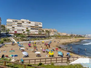 Prodej bytu 2+kk, Algeciras, Španělsko, Calle Cabo Cervera, 34 m2