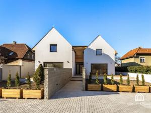 Prodej bytu 4+kk, Praha - Běchovice, Otakara Vrby, 114 m2