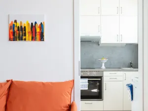 Pronájem bytu 1+1, Praha - Troja, Krynická, 29 m2