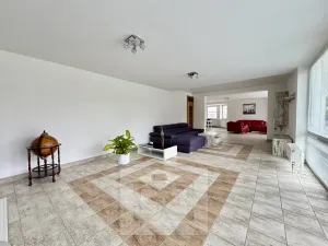 Pronájem rodinného domu, Česká, 200 m2