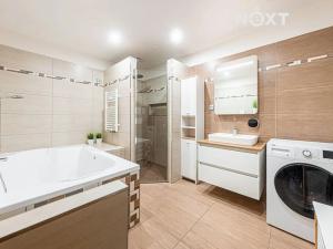 Prodej rodinného domu, Třebnouševes, 230 m2