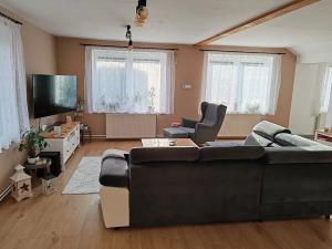 Prodej rodinného domu, Jindřichovice pod Smrkem, 205 m2