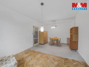 Prodej bytu 3+1, Hradec Králové - Nový Hradec Králové, Čajkovského, 80 m2