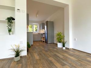 Pronájem bytu 2+1, Beroun - Beroun-Město, Zahořanská, 66 m2