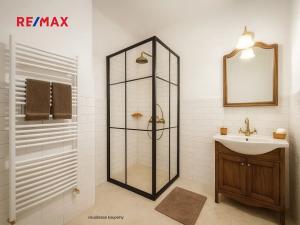 Prodej rodinného domu, Kočín, 156 m2