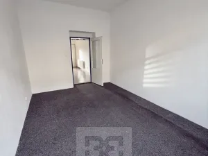 Pronájem bytu 3+1, Slaný, Brožovského, 90 m2