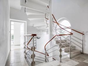 Prodej ordinace, Křižanov, Benešovo náměstí, 530 m2