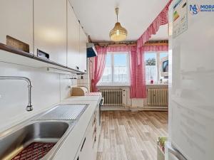 Prodej bytu 3+1, Maletín, 77 m2