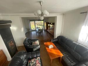 Pronájem rodinného domu, Zvole, 865 m2