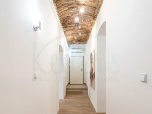 Prodej obchodního prostoru, Praha - Smíchov, Mozartova, 109 m2