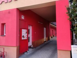 Pronájem obchodního prostoru, Kravaře, Opavská, 23 m2