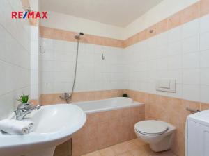 Pronájem bytu 2+kk, Praha - Karlín, Křižíkova, 70 m2