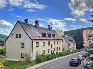 Prodej bytu 4+1, Tanvald, U Stadionu, 78 m2