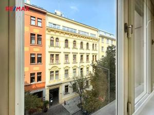 Pronájem bytu 2+kk, Praha - Vinohrady, Záhřebská, 49 m2