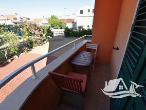 Prodej vícegeneračního domu, Vodice, Chorvatsko, 1230 m2