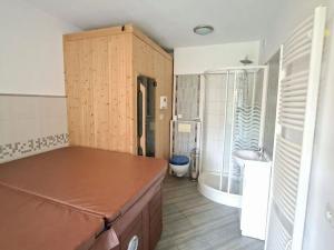 Pronájem rodinného domu, Praha - Újezd nad Lesy, Šlitrova, 220 m2