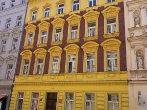 Pronájem bytu 1+kk, Praha - Holešovice, Kamenická, 23 m2