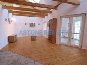 Pronájem rodinného domu, Praha - Koloděje, Kvasinská, 200 m2