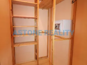 Pronájem rodinného domu, Praha - Koloděje, Kvasinská, 200 m2