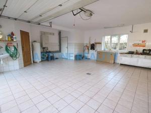 Pronájem rodinného domu, Praha - Koloděje, Kvasinská, 200 m2