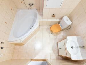 Pronájem bytu 2+kk, Bílina, Tylova, 44 m2