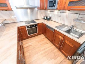 Pronájem bytu 3+kk, Praha - Liboc, Naardenská, 100 m2