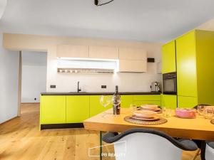 Prodej bytu 2+kk, Plzeň, Na Jíkalce, 104 m2