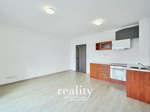 Pronájem bytu 2+kk, Znojmo, Tovární, 50 m2