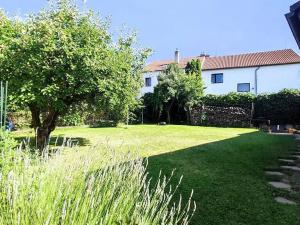 Prodej podílu rodinného domu, Praha, Hornoměcholupská, 240 m2