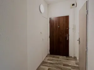 Pronájem bytu 2+1, Chomutov, Březenecká, 63 m2