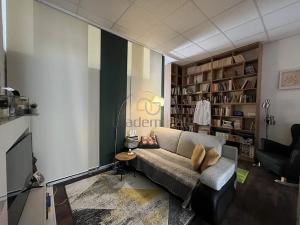 Pronájem bytu 2+1, Jindřichův Hradec, nám. Míru, 97 m2