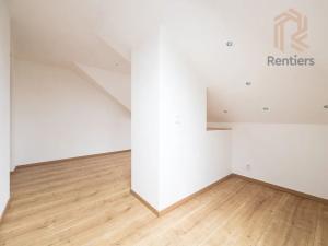 Prodej bytu 3+kk, Praha - Běchovice, Českobrodská, 95 m2