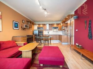 Prodej bytu 2+kk, Praha - Prosek, Vysočanská, 67 m2