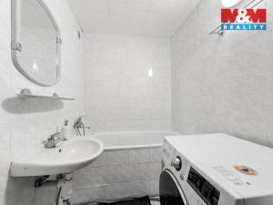 Prodej bytu 3+1, Ústí nad Labem - Krásné Březno, Obvodová, 72 m2