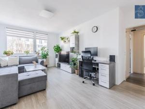 Prodej bytu 3+1, Praha - Újezd nad Lesy, Žárovická, 68 m2