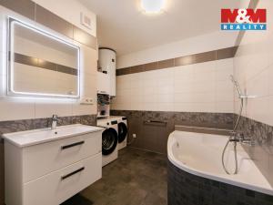 Prodej bytu 4+kk, Vochov, 81 m2