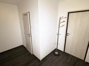 Pronájem bytu 2+1, Liberec - Liberec XXX-Vratislavice nad Nisou, Nad Školou, 51 m2