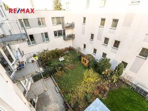 Pronájem bytu 2+kk, Praha - Strašnice, Novostrašnická, 68 m2